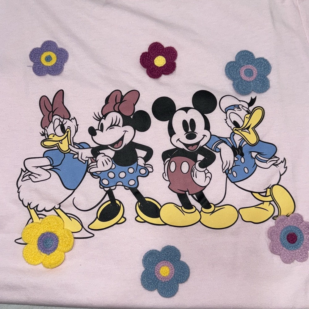Disney Friends T-Shirt. Pink Medium - Picture 4 of 5